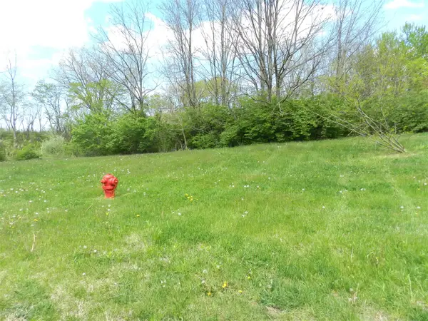 525 Swan River, Benton Harbor, MI 49022