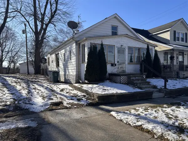 32 E George, Hazel Park, MI 48030