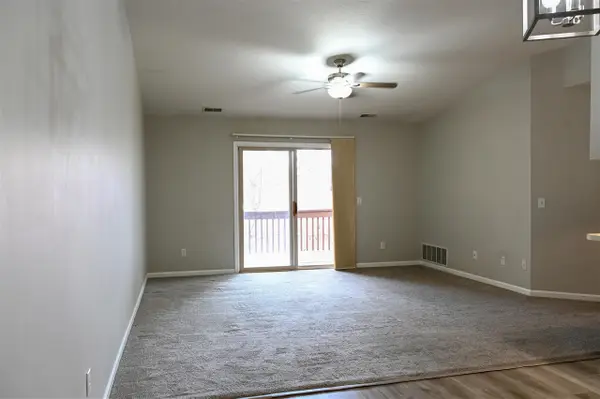 45762 Prairiegrass #7, Van Buren Twp, MI 48111