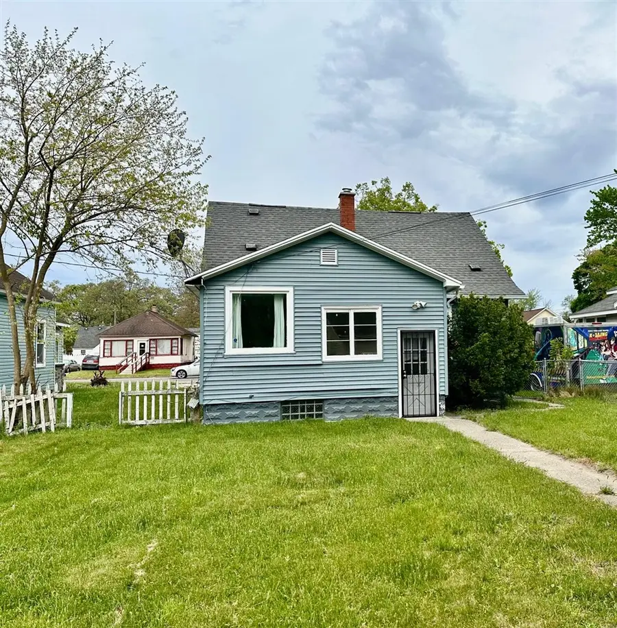 2128 Hoyt, Muskegon, MI 49444 - Image #2