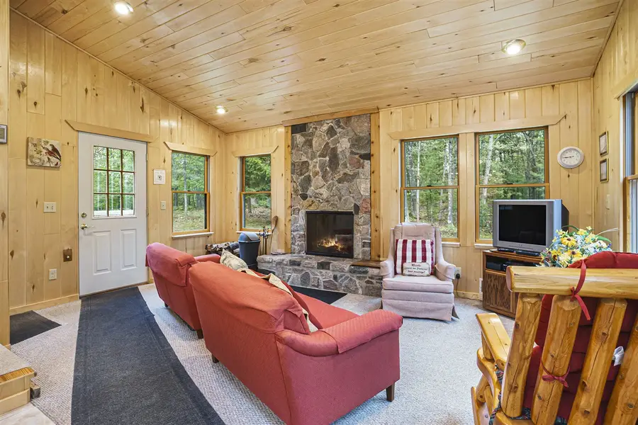 4900 N Railroad, Pentwater, MI 49449 - #2