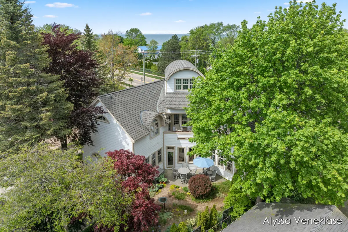 404 N Shore, South Haven, MI 49090 - #1