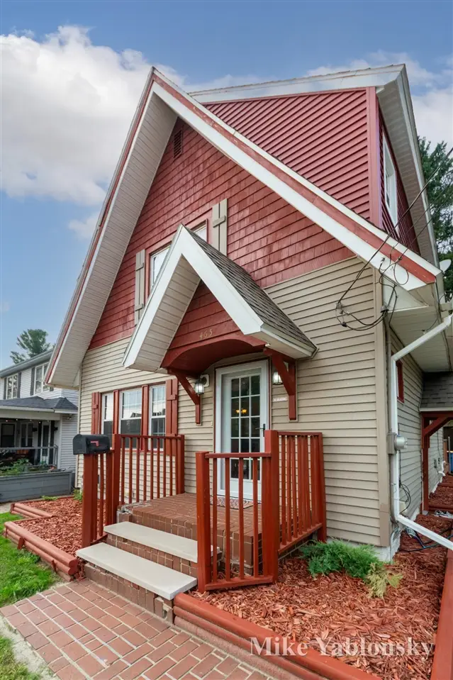 465 Kenwood, Grand Rapids, MI 49505 - Image #2