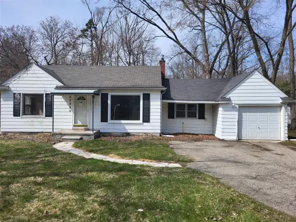 21328 Frazer, Southfield, MI 48075