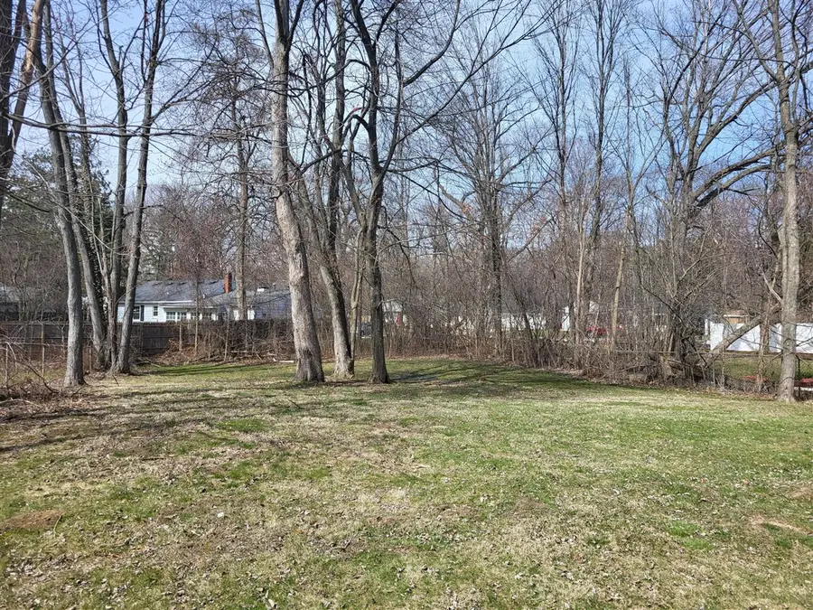 21328 Frazer, Southfield, MI 48075 - Image #3