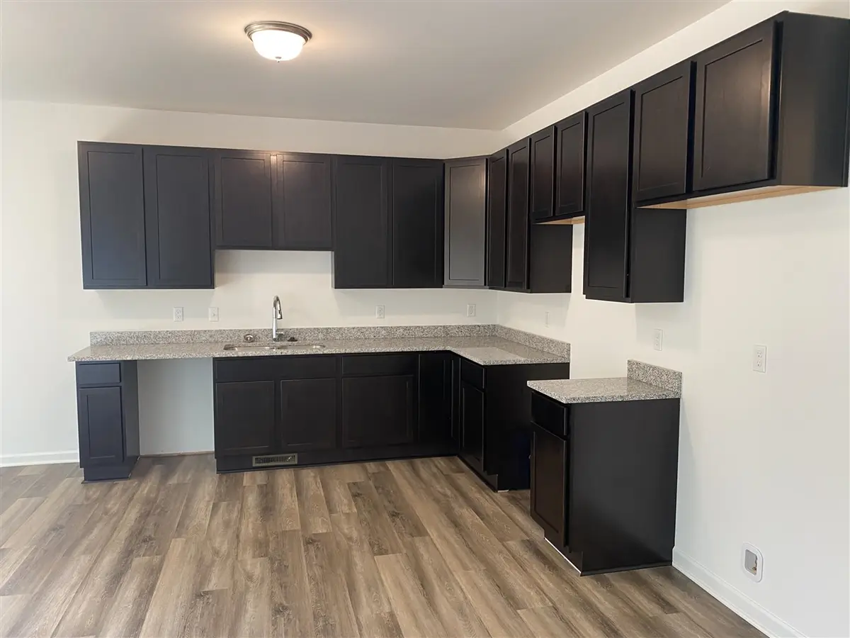 1050 Rebecca #18, Marshall, MI 49068 - #1