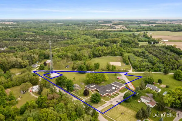 306 W Russell, Hubbardston, MI 48845