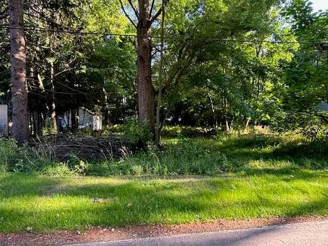 945 Petrie, Norton Shores, MI 49441 - #2