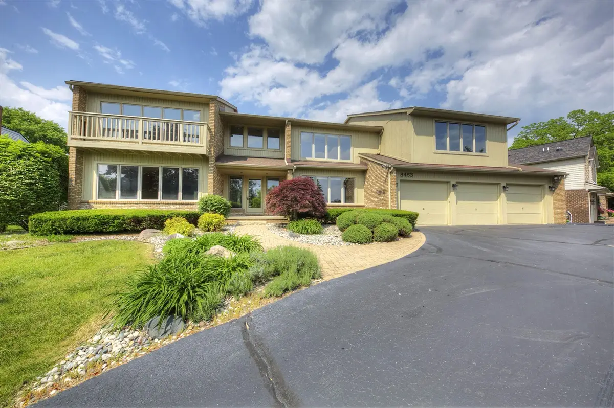 8453 Harbortowne, Clarkston, MI 48348 - #1