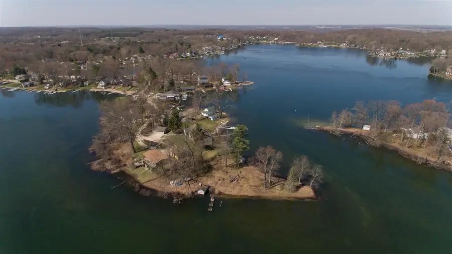 12387 Sunset Point, Plainwell, MI 49080 - #3