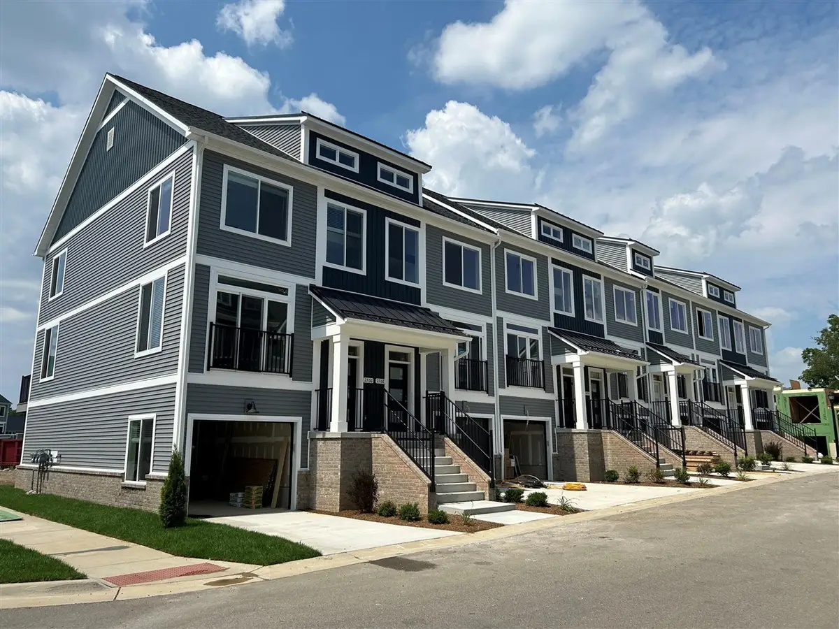 2772 Bristol Ridge #35, Ann Arbor, MI 48105 - #1