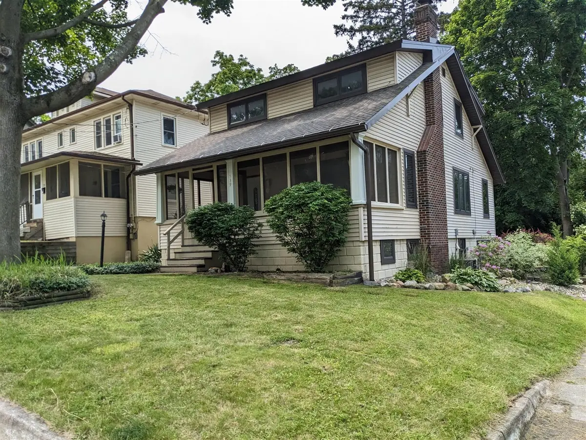 539 Sunset, East Lansing, MI 48823 - Image #1