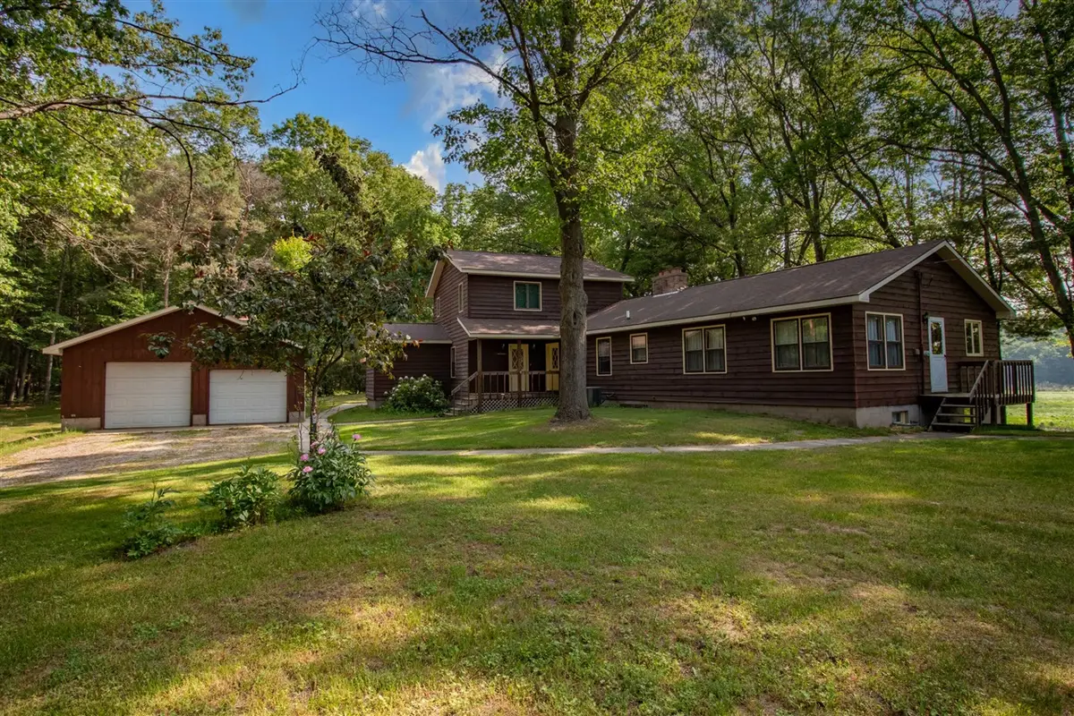 5774 N Wayne, Pentwater, MI 49449 - #1