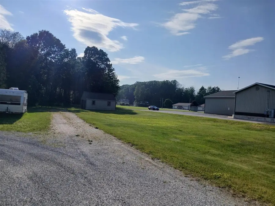 205 N Jebavy, Ludington, MI 49431 - Image #3