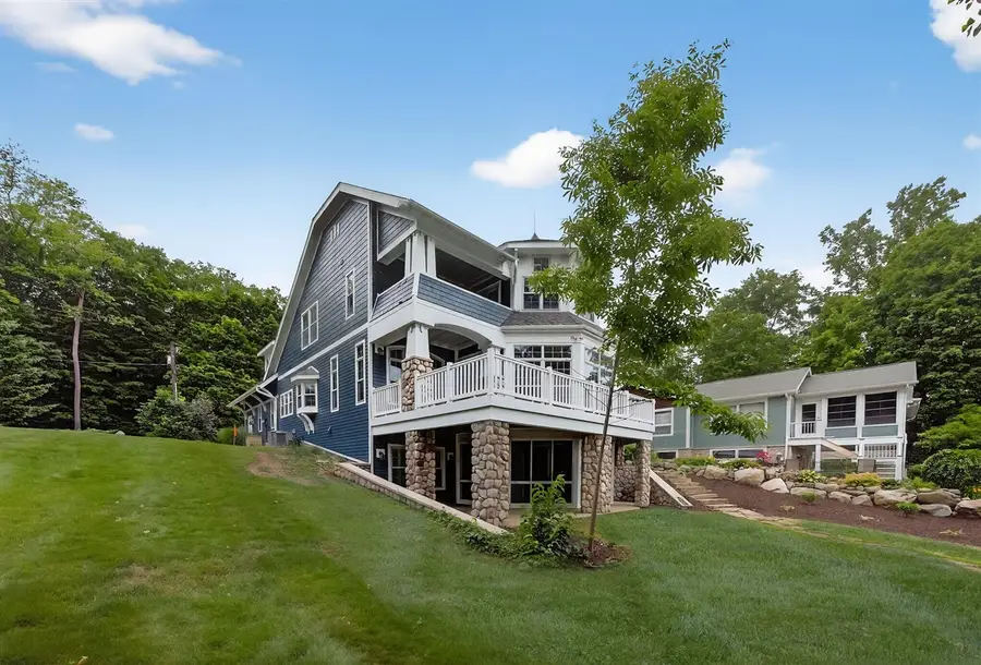 60757 Beechwood, Cassopolis, MI 49031 - #2