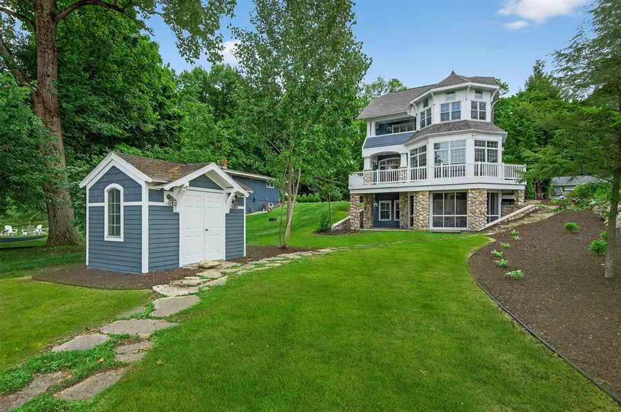 60757 Beechwood, Cassopolis, MI 49031 - #3