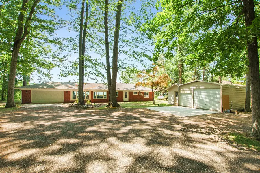 50180 County Road 384, Grand Junction, MI 49056 - Image #2