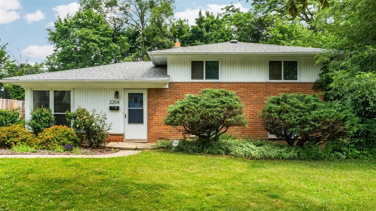 2204 Walter, Ann Arbor, MI 48103 - Image #1
