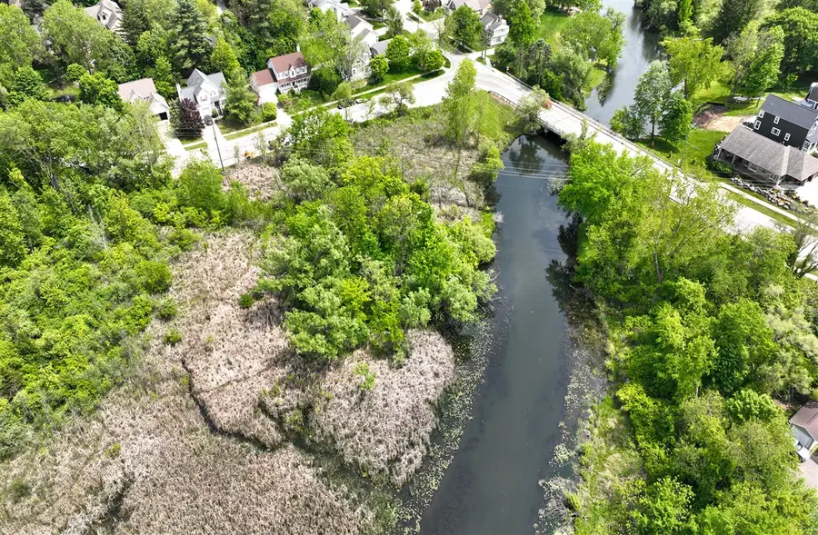 114 River, Milford, MI 48381 - Image #3