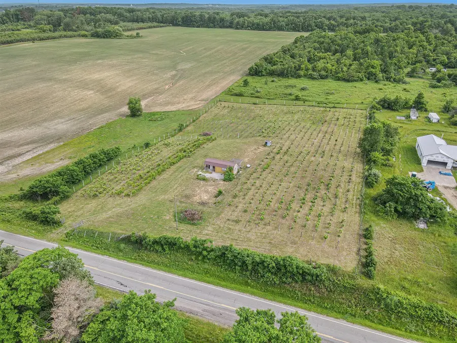 56278 County Road 365, Lawrence, MI 49064 - Image #2