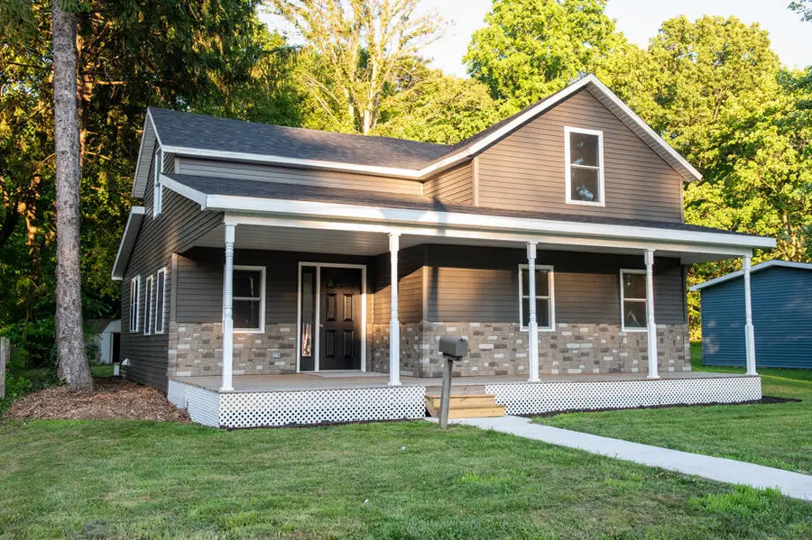 1120 8th, Three Rivers, MI 49093 - Image #2