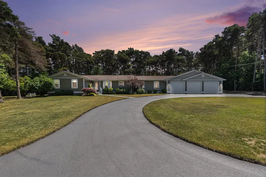 5920 Iris, Ludington, MI 49431 - #2