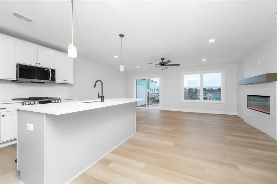 222 Elkenburg #7, South Haven, MI 49090 - #3