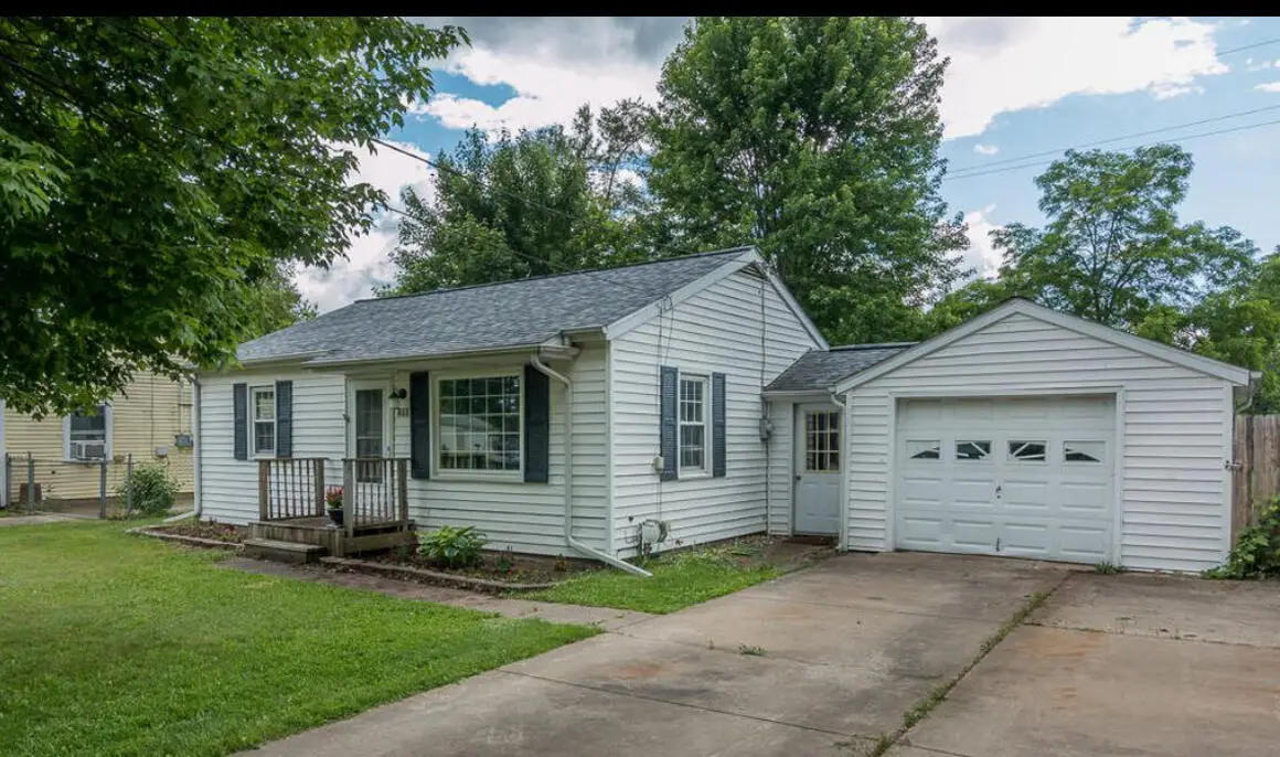 208 Meadow, Augusta, MI 49012 - Image #1