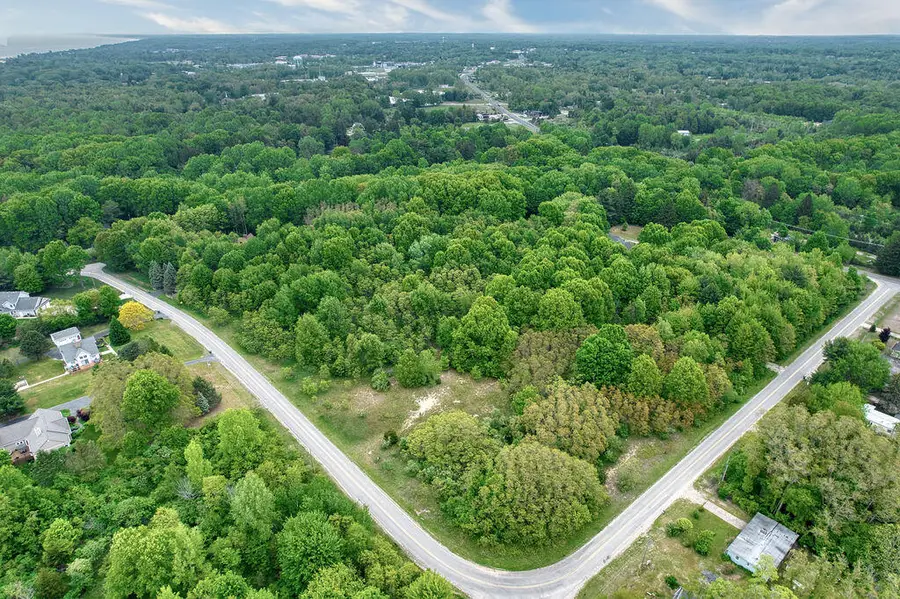 13th Ave, South Haven, MI 49090 - Image #2