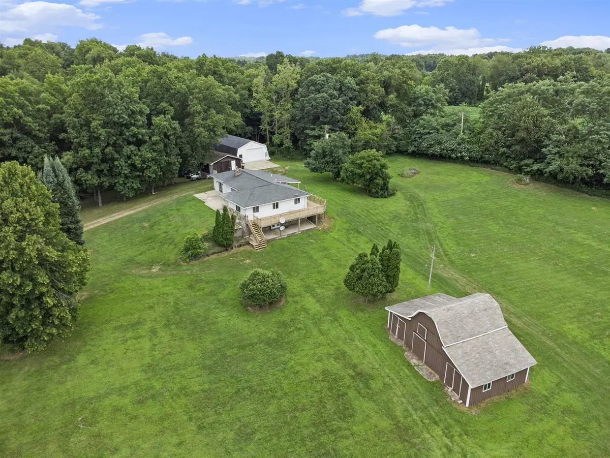 717 Bath Mills, Albion, MI 49224 - Image #1