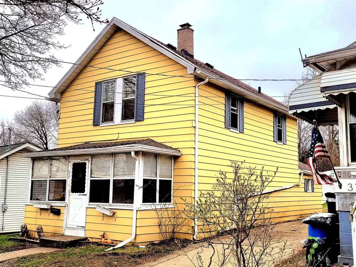 313 Taylor, Jackson, MI 49202 - #1