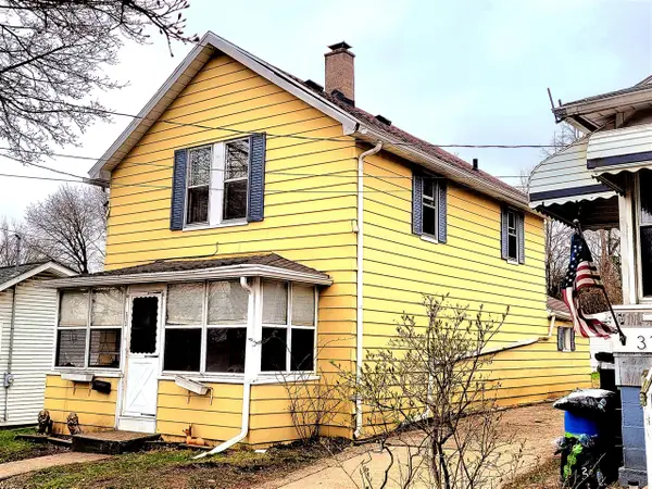 313 Taylor, Jackson, MI 49202