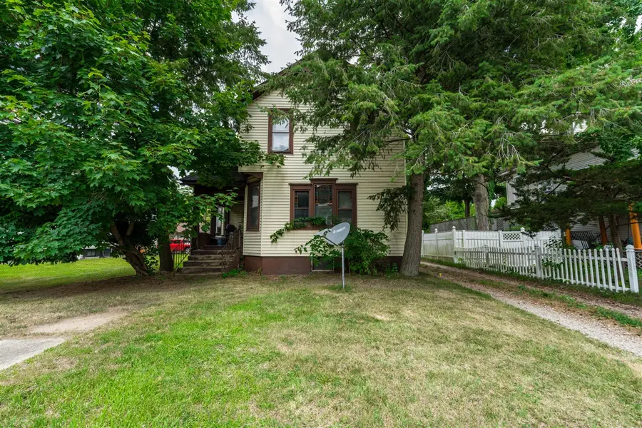 203 E Delaware, Decatur, MI 49045 - #2