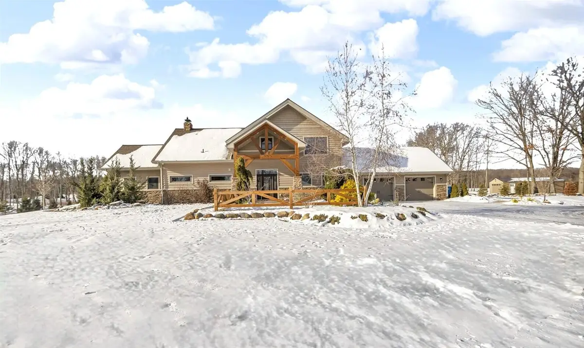 12500 Round Lake, Horton, MI 49246 - Image #1