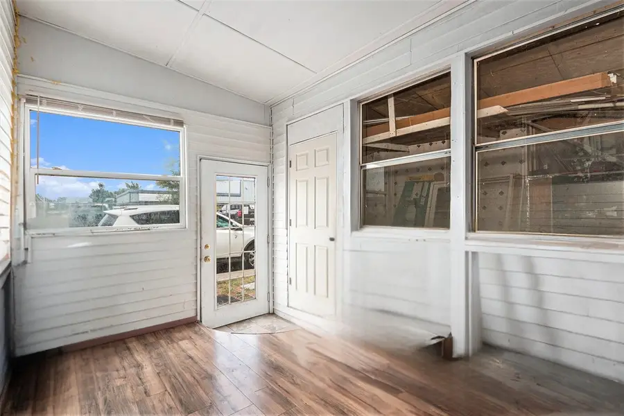 823 Dolphin, Wyoming, MI 49509 - #2