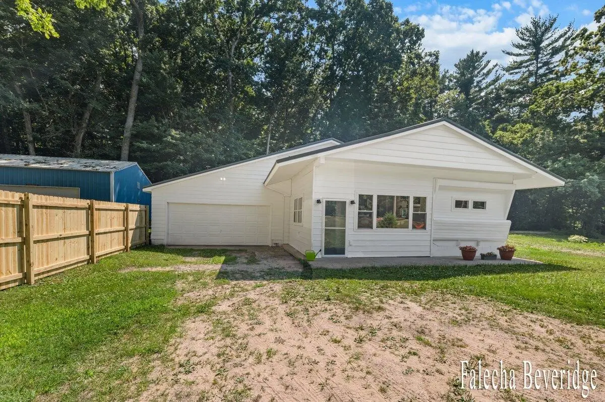 1202 Lincoln, Allegan, MI 49010 - #1