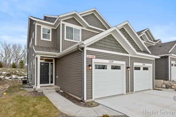 2229 Watertown, Grand Rapids, MI 49505