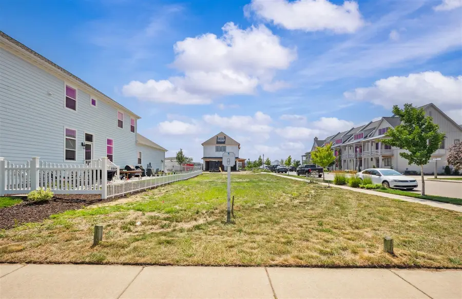 221 Cavelier, Saint Joseph, MI 49085 - Image #2