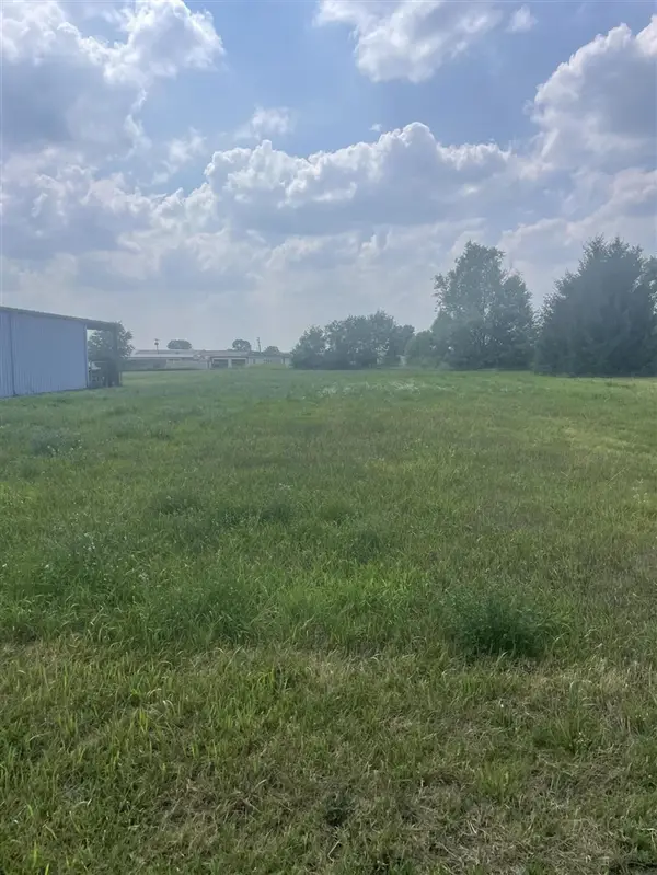 708 N Centerville, Sturgis, MI 49091