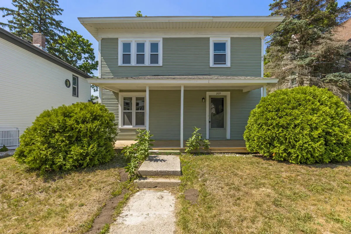 209 E Chapin, Cadillac, MI 49601 - #1