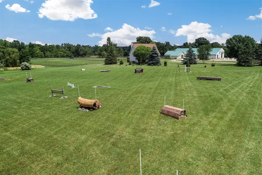 2699 Cedar Lake, Howell, MI 48843 - Image #2