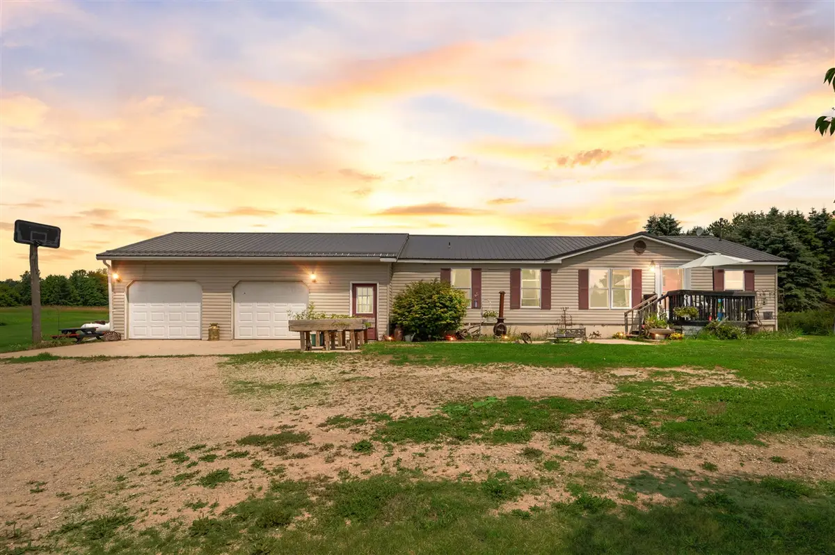 4740 Hoover, Barryton, MI 49305 - Image #1