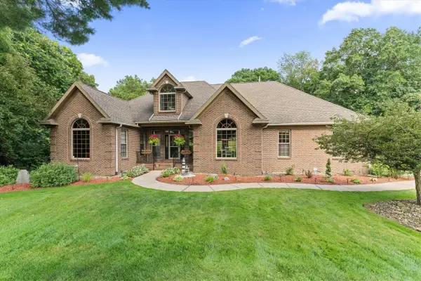 1695 Signal Point, Niles, MI 49120