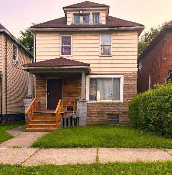 5851 Colfax, Detroit, MI 48210
