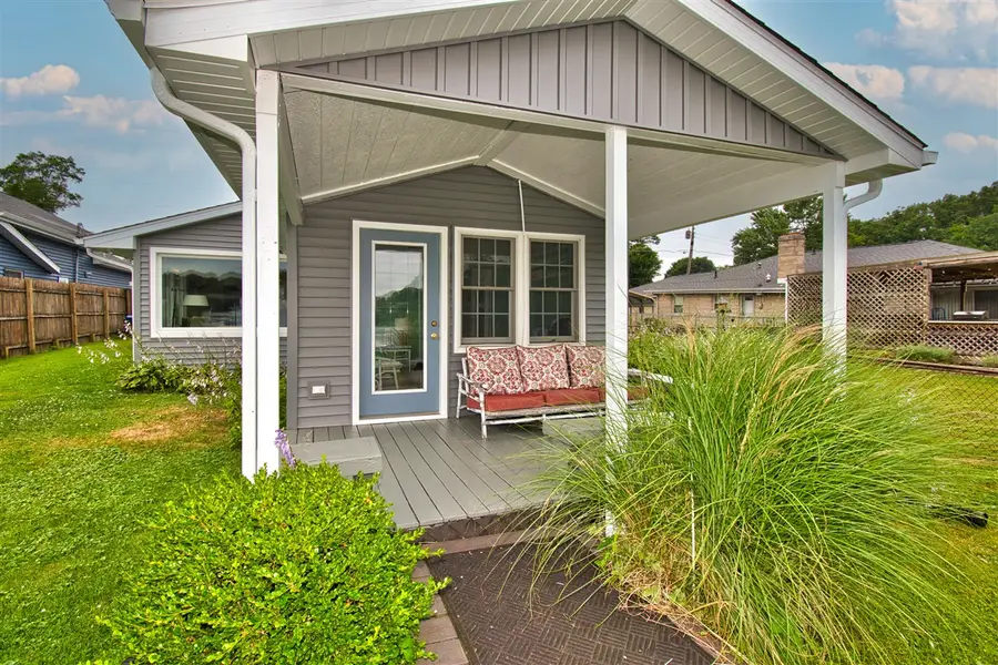70041 Beach, Edwardsburg, MI 49112 - #2