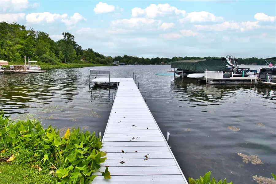 70041 Beach, Edwardsburg, MI 49112 - #3
