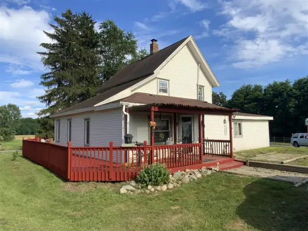 8732 Kinch, Jackson, MI 49201