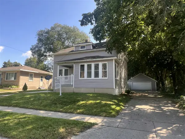 2126 Wyoming, Wyoming, MI 49519