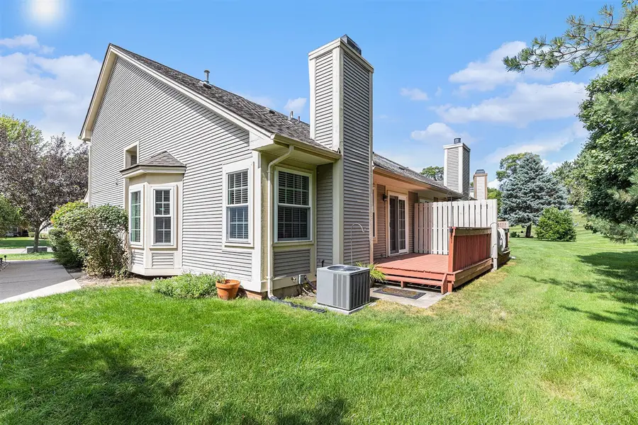 843 Whisperwood, Fenton, MI 48430 - Image #2