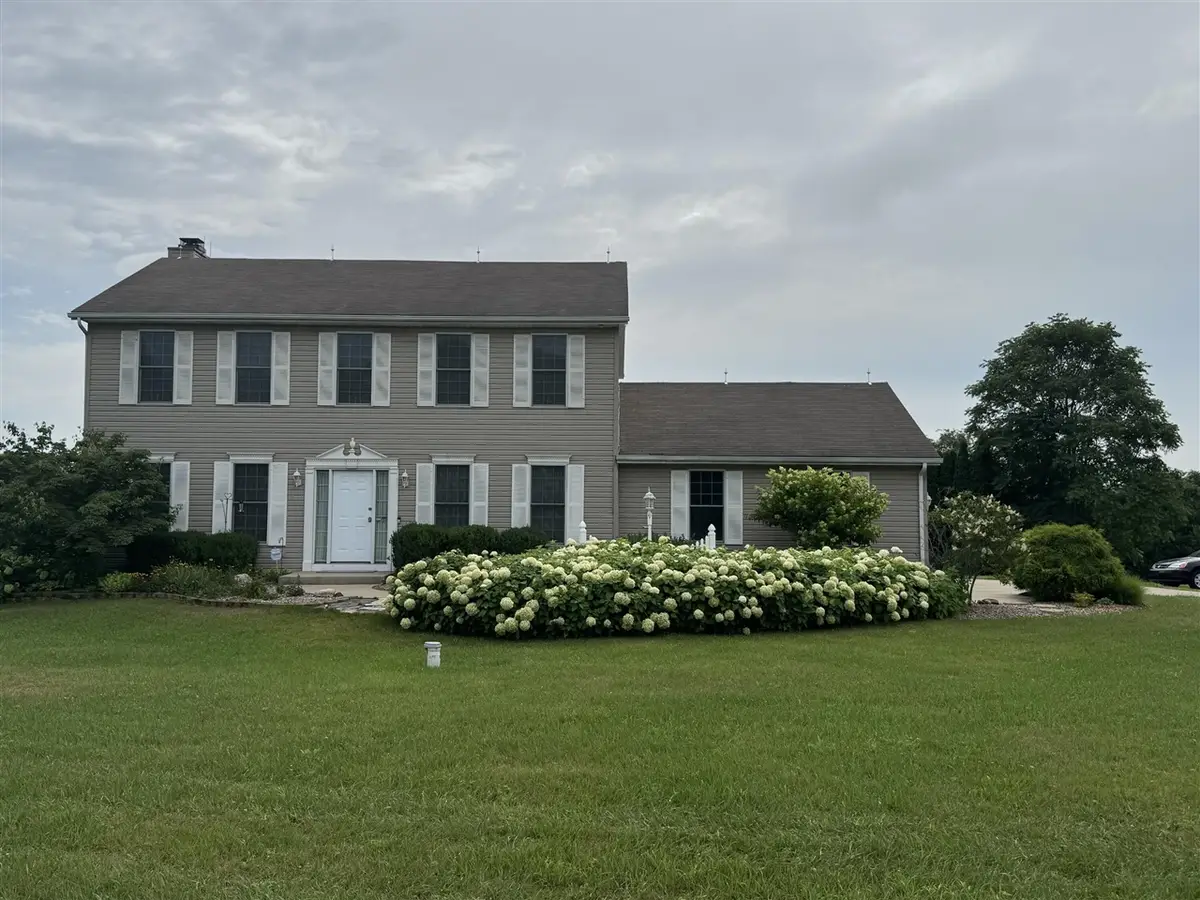 51701 Leach, Dowagiac, MI 49047 - Image #1